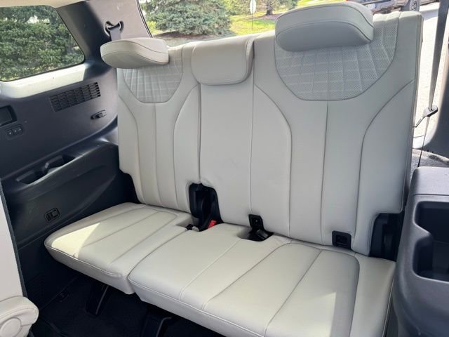 Used 2023 Hyundai Palisade Limited w/ Cargo Package AWD/4WD image 19