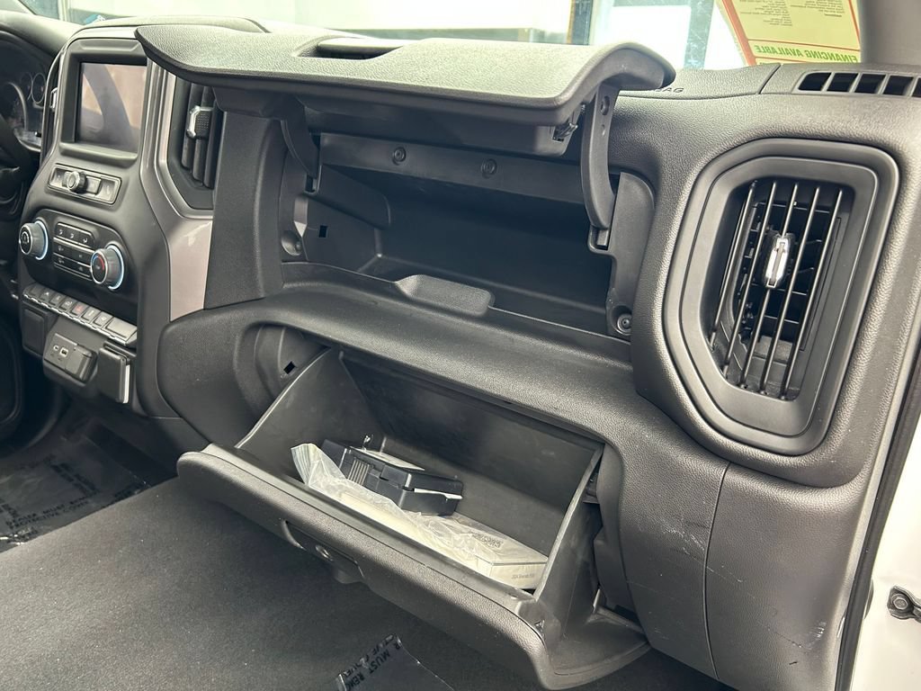 Used 2024 Chevrolet Silverado 1500 Custom RWD image 10
