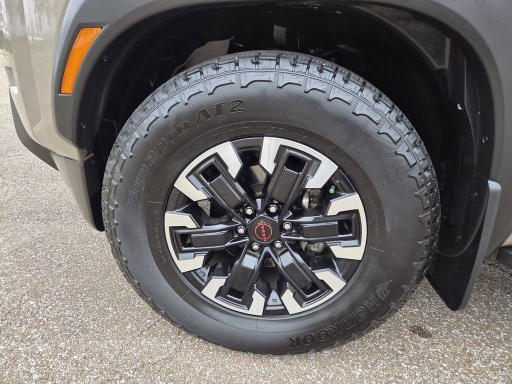 Used 2024 Nissan Frontier Pro-X w/ Technology Package image 25