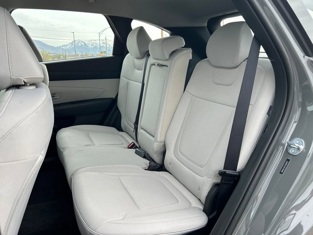 New 2026 Hyundai Tucson SE image 17