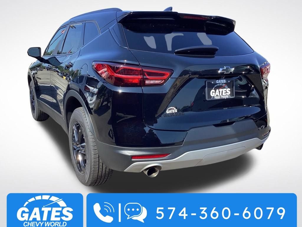 Used 2023 Chevrolet Blazer LT w/ Convenience Package FWD image 6