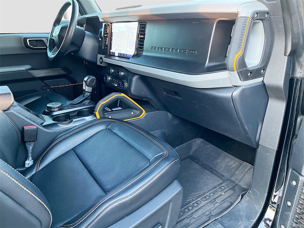 Used 2022 Ford Bronco Badlands image 29