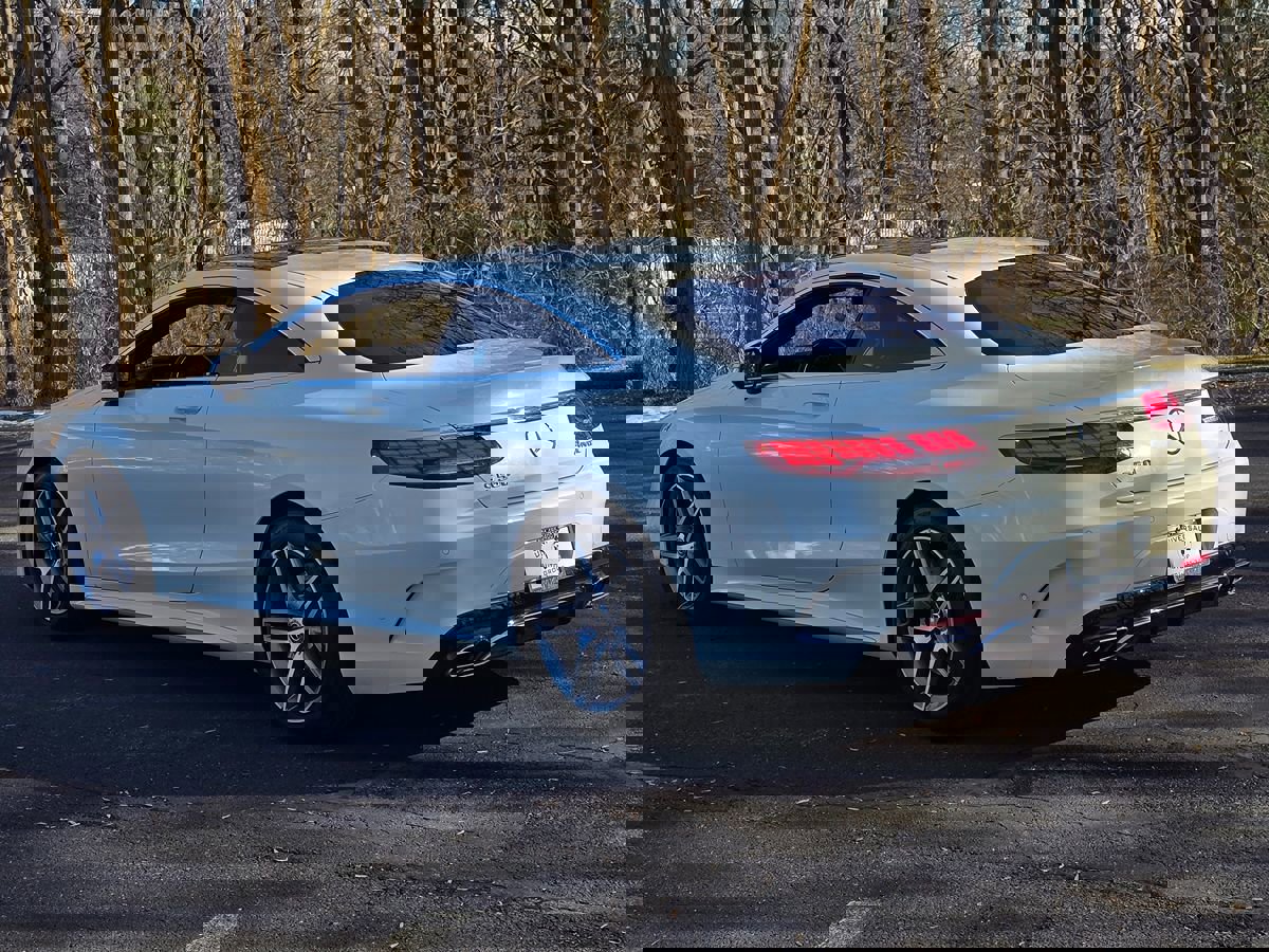 Used 2021 Mercedes-Benz S 560 4MATIC Coupe image 4