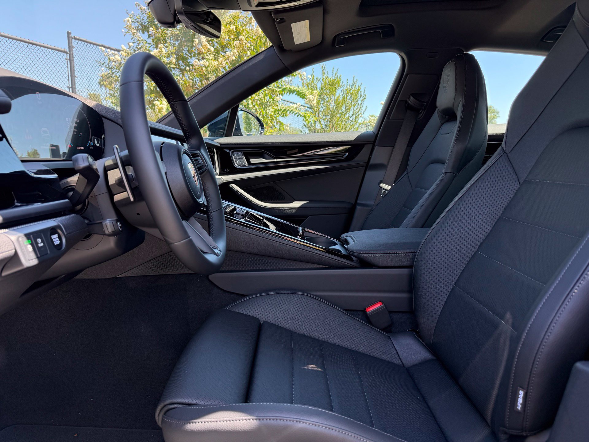 New 2026 Porsche Panamera 4 AWD/4WD image 13