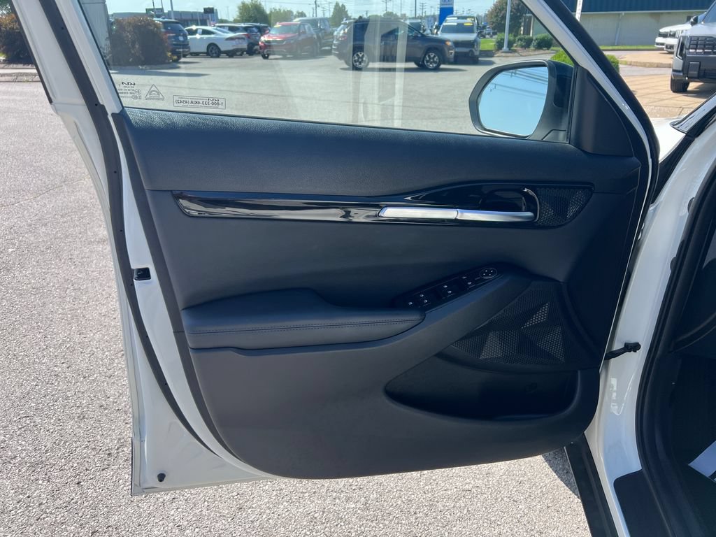 Used 2023 Kia Seltos S FWD image 12