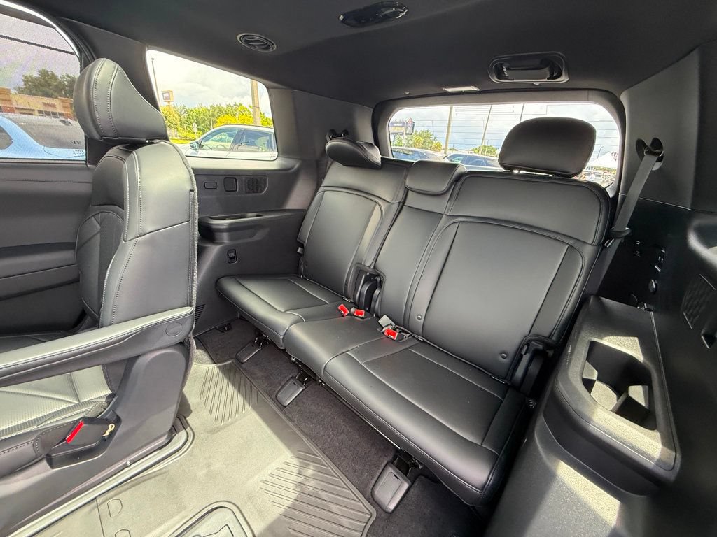 Used 2027 Kia Telluride SX w/ Towing Package FWD image 25
