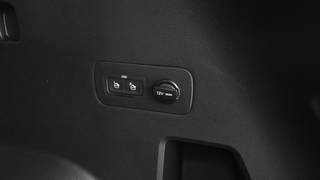 Used 2023 Hyundai Santa Fe Limited image 20