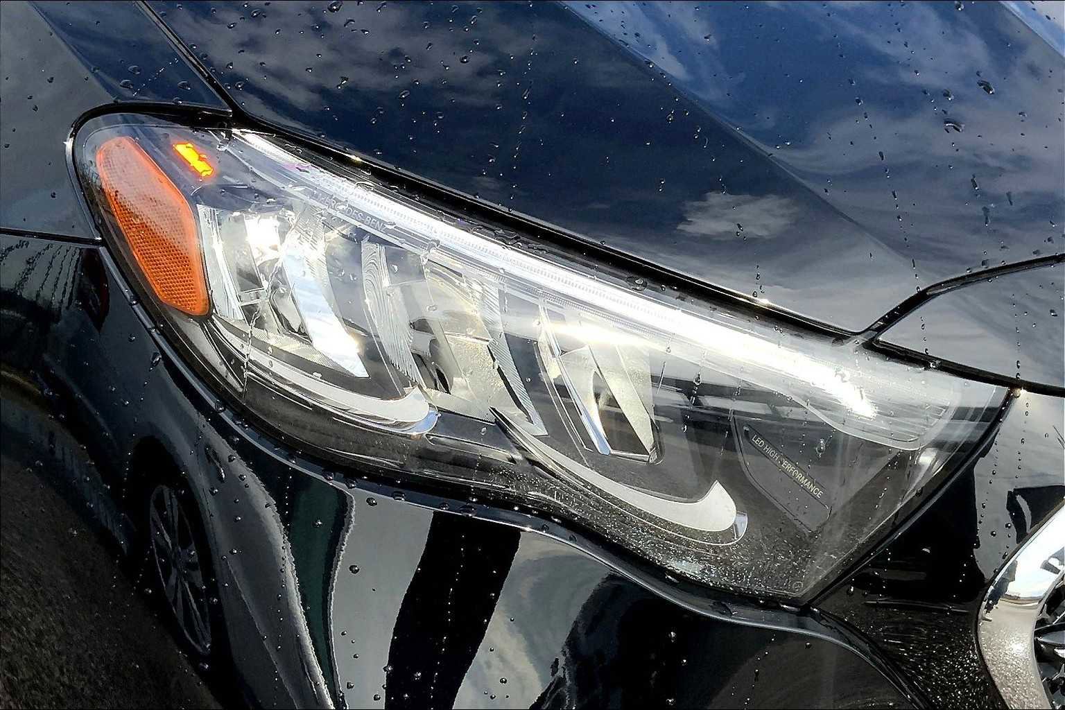 Used 2025 Mercedes-Benz E 350 Sedan image 18