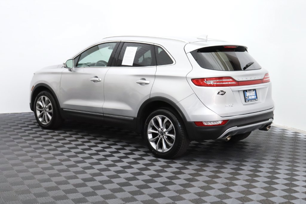 Used 2019 Lincoln MKC Select w/ Select Plus Package AWD/4WD image 4