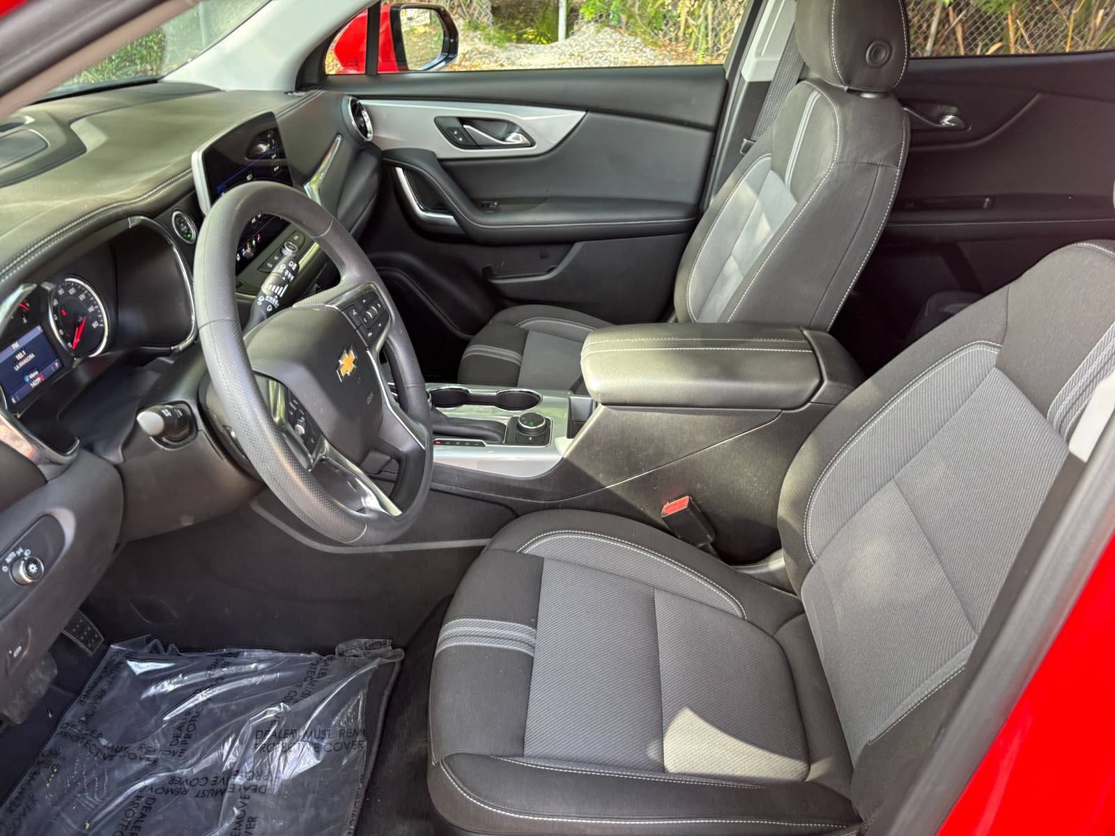 Used 2025 Chevrolet Blazer LT FWD image 28
