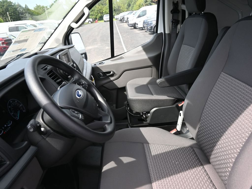 New 2025 Ford Transit 150 Low Roof AWD w/ Load Area Protection Package image 25