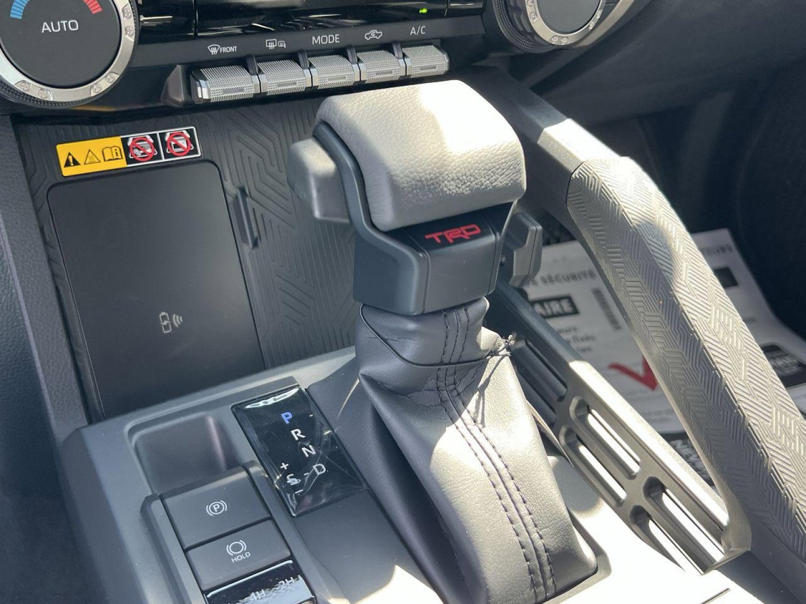 New 2025 Toyota Tacoma TRD Off-Road image 17