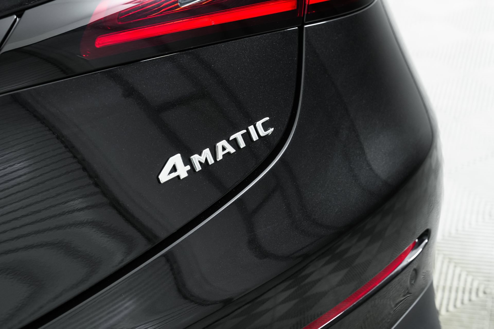 Used 2025 Mercedes-Benz CLE 450 4MATIC Coupe image 17