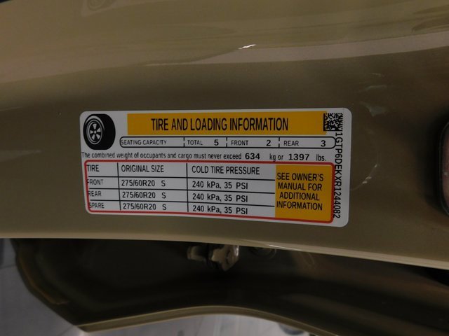 Used 2024 GMC Canyon AT4 w/ AT4 Premium Package image 48