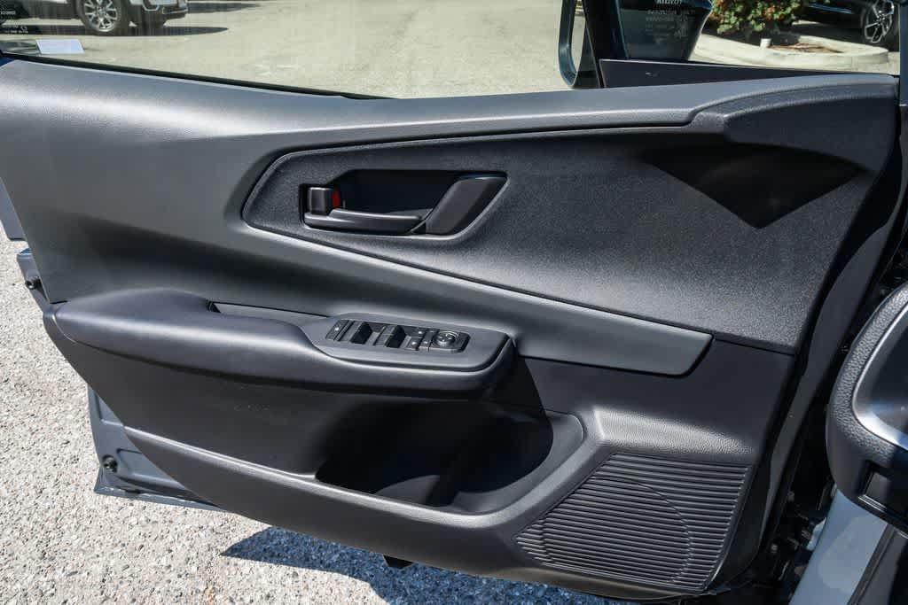 Used 2023 Toyota Prius LE FWD image 25