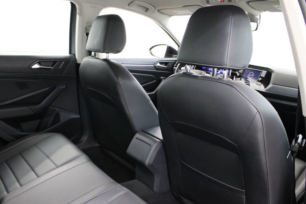Used 2024 Volkswagen Jetta SE FWD image 20