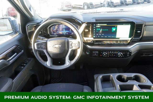 Used 2025 Chevrolet Silverado 1500 LT image 8