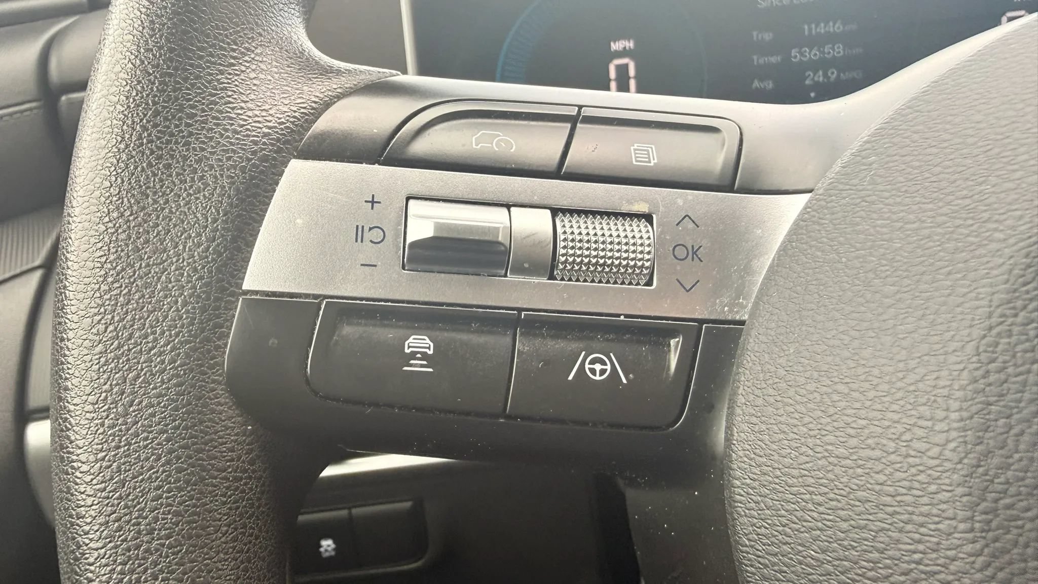 Used 2025 Hyundai Tucson SEL AWD/4WD image 19