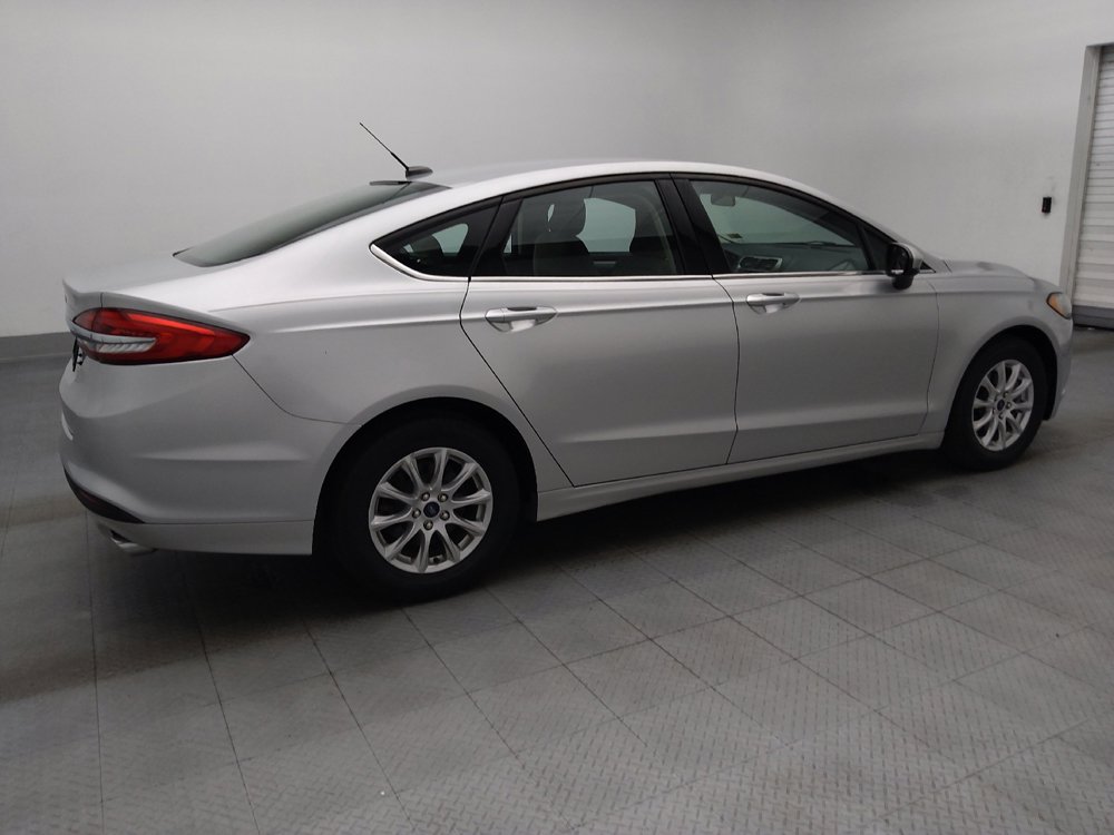 Used 2018 Ford Fusion S FWD image 10