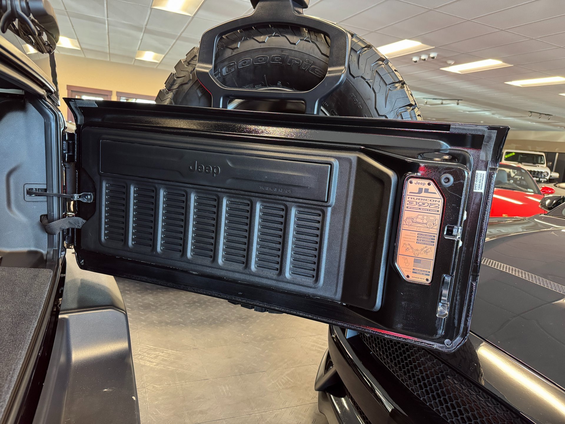 Used 2024 Jeep Wrangler Unlimited Rubicon 392 image 21