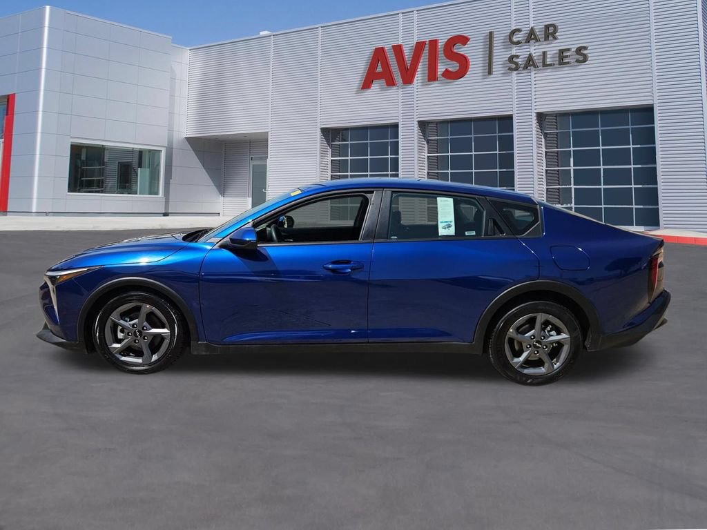 Used 2025 Kia K4 FWD image 2