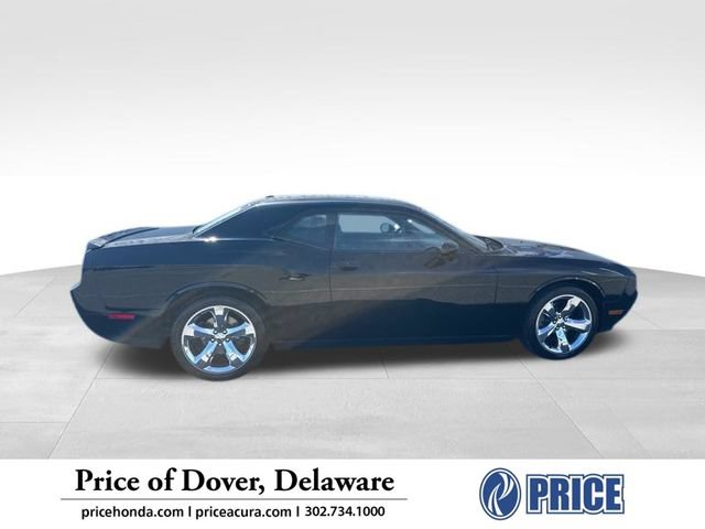 Used 2014 Dodge Challenger R/T RWD image 1