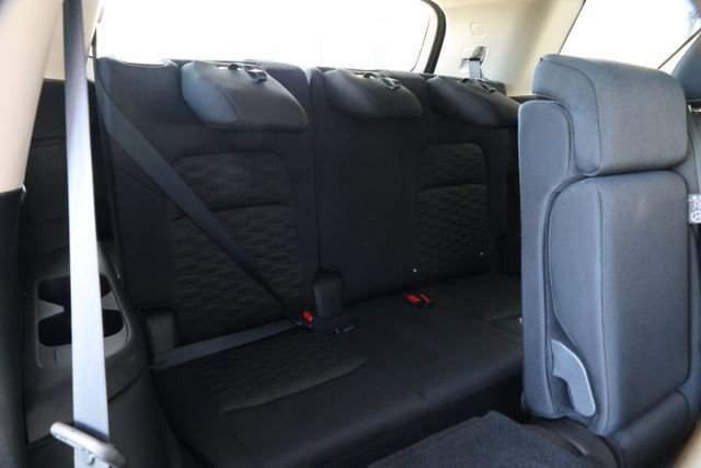 Used 2023 Nissan Pathfinder SV image 29