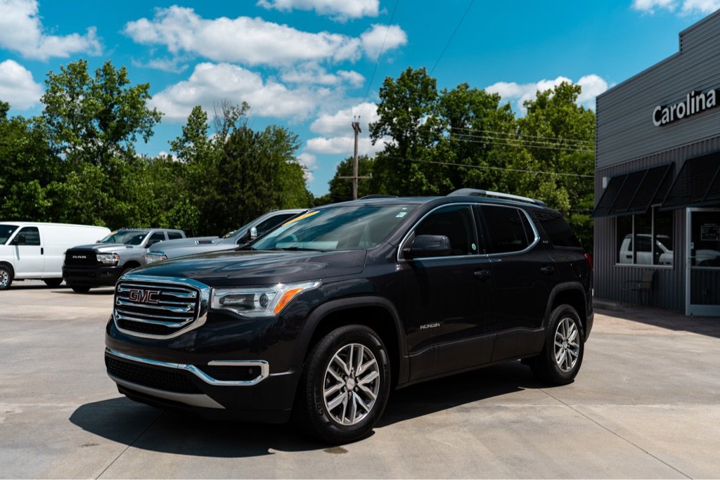 Used 2017 GMC Acadia SLE w/ Driver Alert Package I FWD image 1