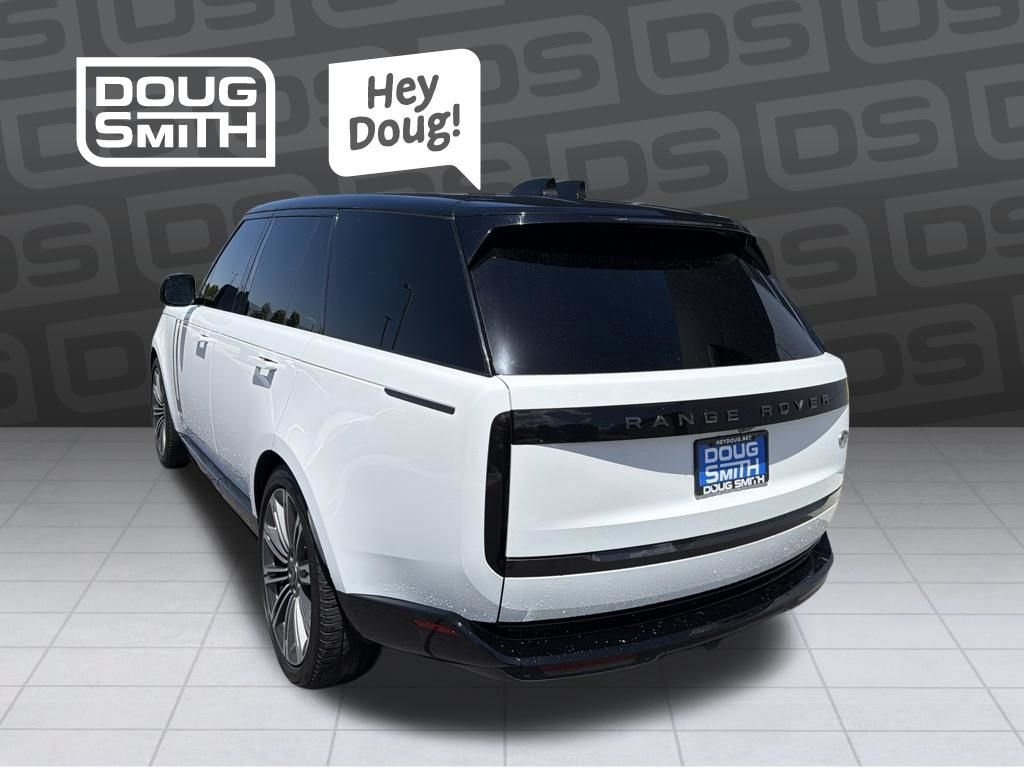 Used 2023 Land Rover Range Rover SE AWD/4WD image 3