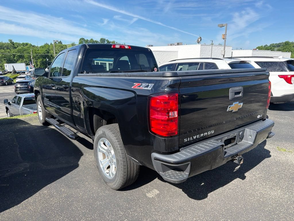 Certified 2017 Chevrolet Silverado 1500 LT w/ All Star Edition AWD/4WD image 7