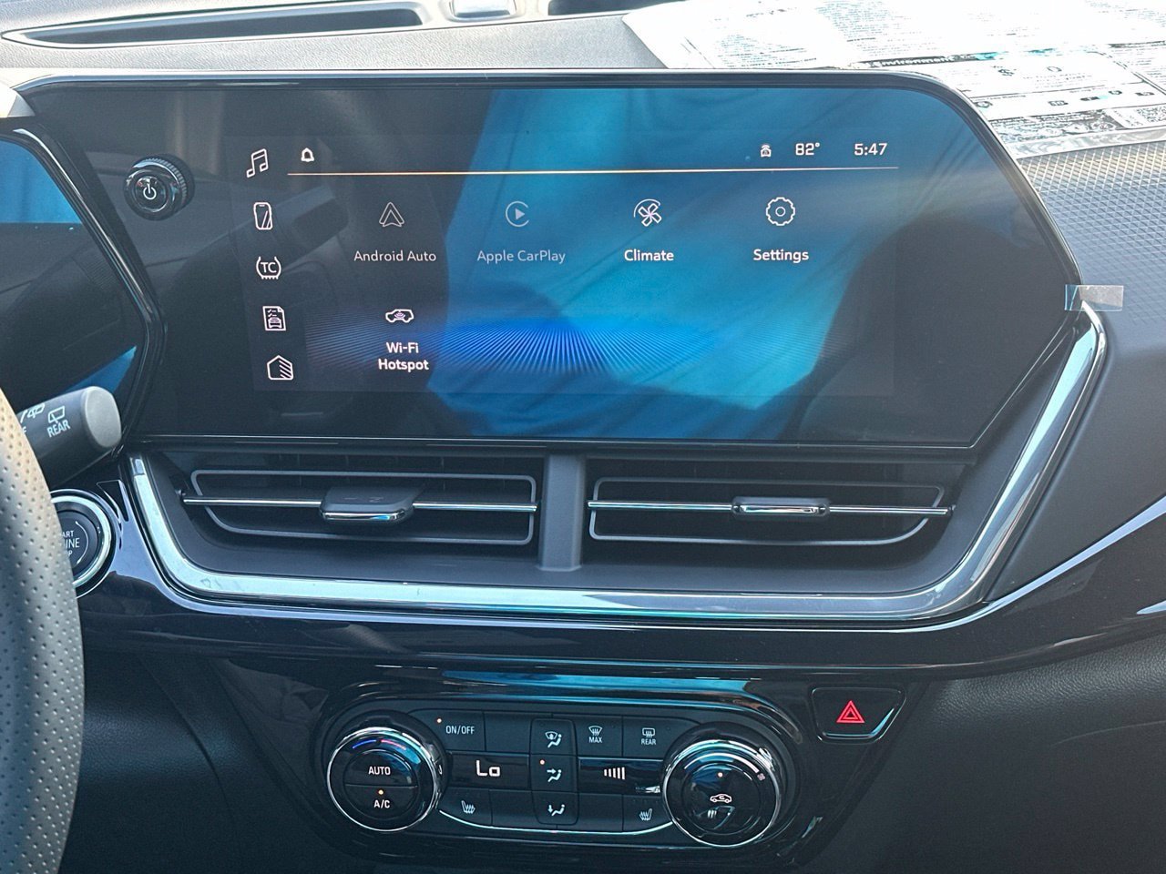 New 2026 Chevrolet Trax RS w/ Driver Confidence Package FWD image 19