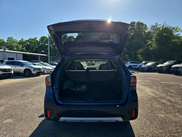 Used 2020 Subaru Outback Limited w/ Popular Package #2 AWD/4WD image 17