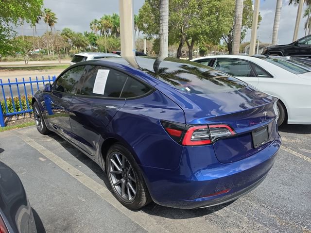 Used 2023 Tesla Model 3 Standard Range image 4
