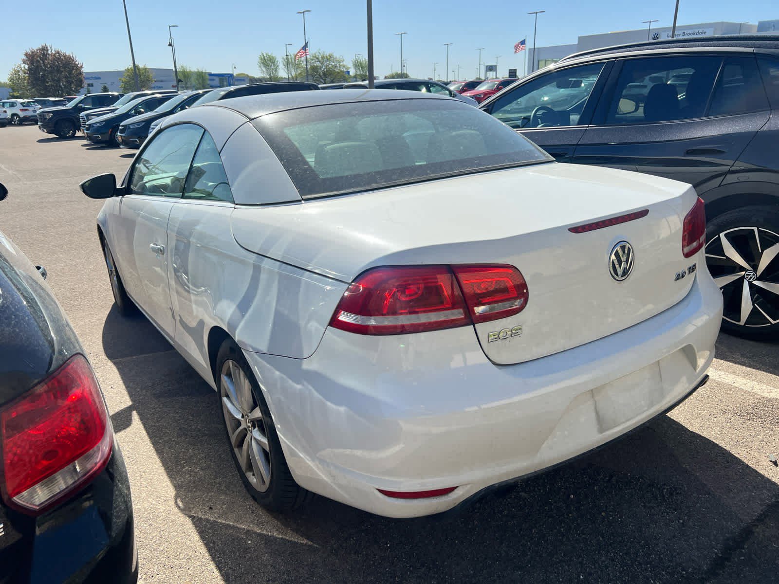 Used 2012 Volkswagen Eos Komfort FWD image 4