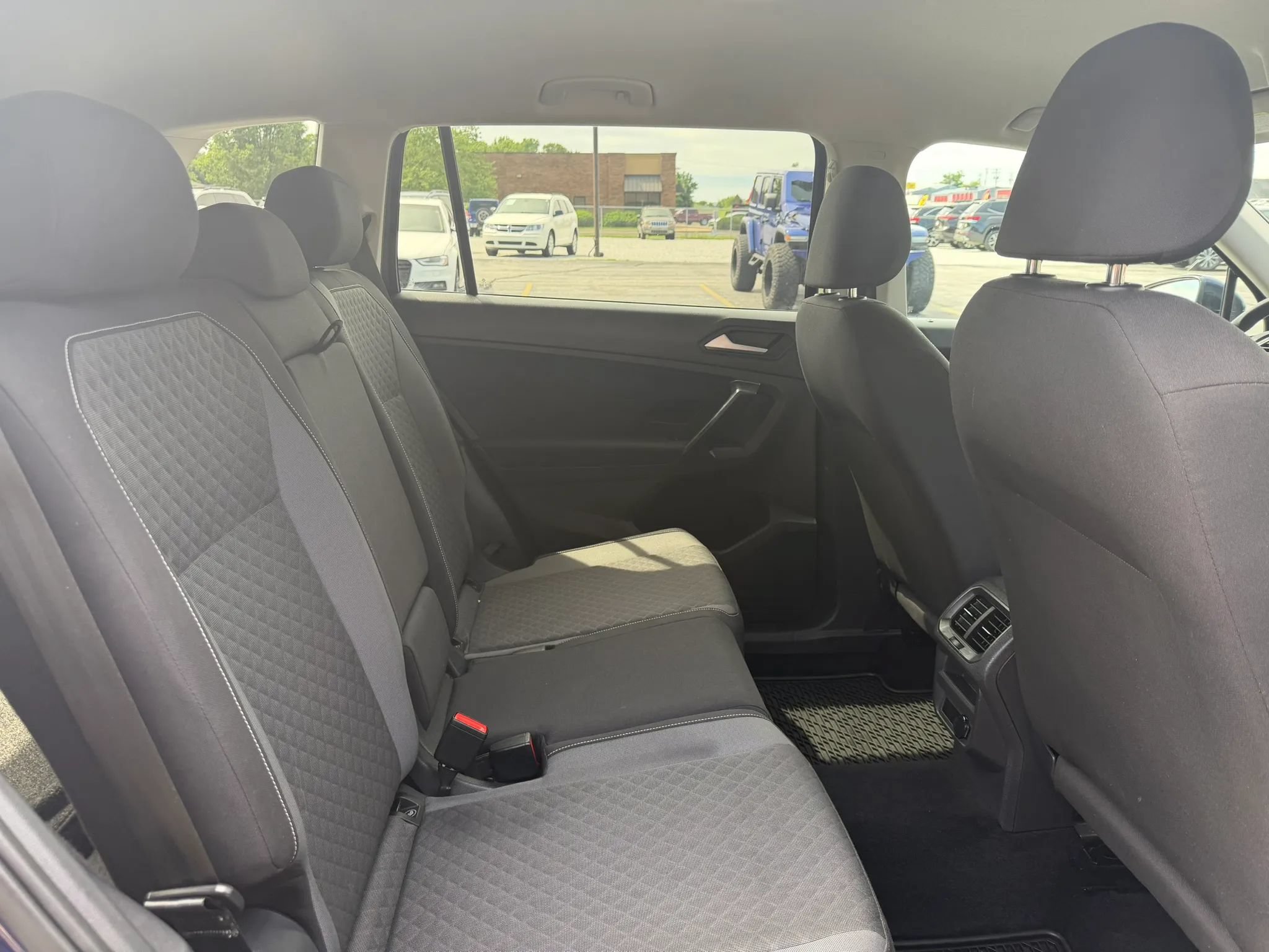 Used 2021 Volkswagen Tiguan S AWD/4WD image 21