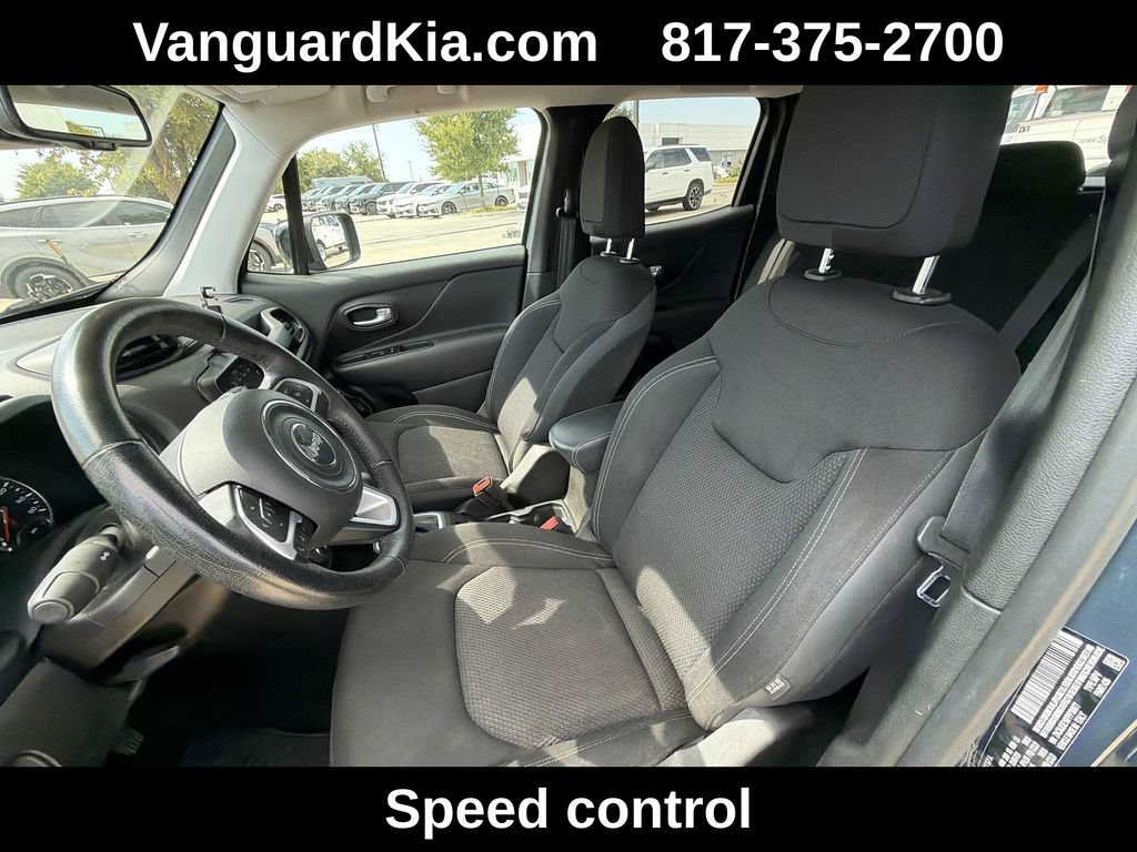 Used 2023 Jeep Renegade Altitude w/ Convenience Group I AWD/4WD image 15