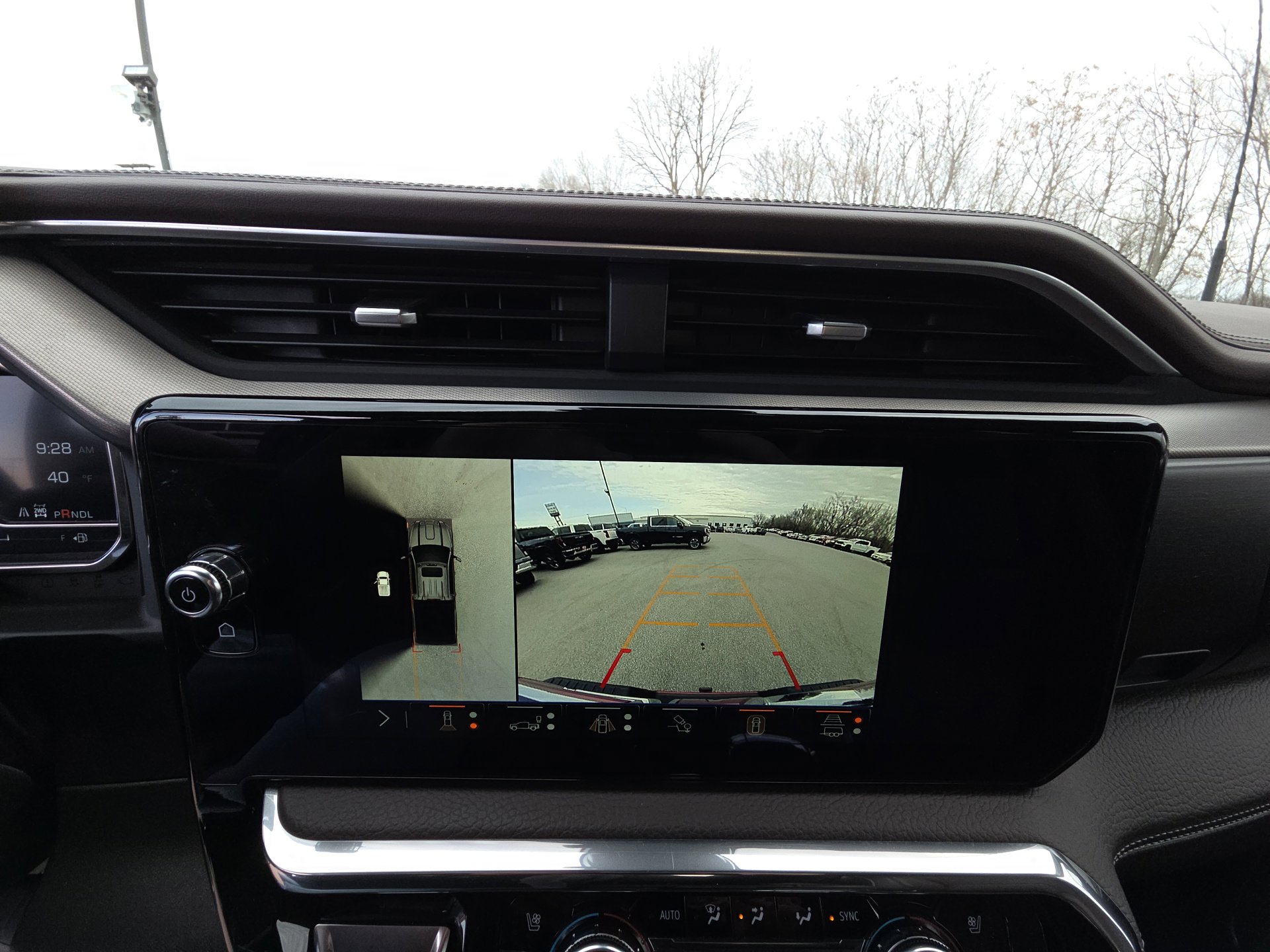 Used 2024 GMC Sierra 2500 Denali w/ Denali Reserve Package image 24