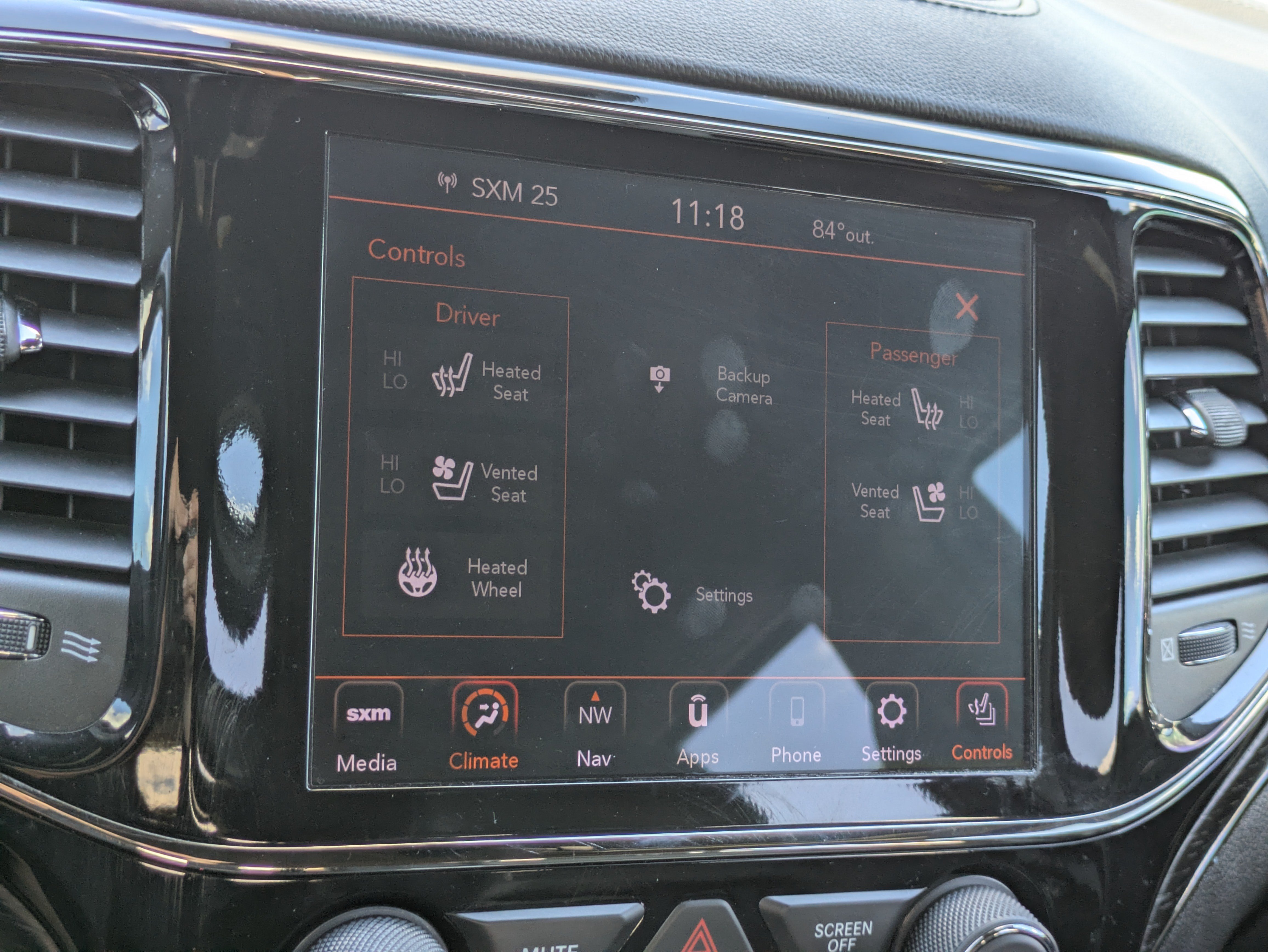 Used 2019 Jeep Grand Cherokee High Altitude RWD image 28