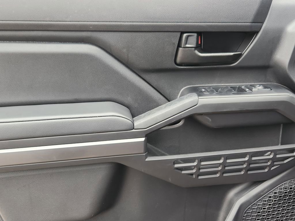 Used 2025 Toyota Tacoma SR5 image 22