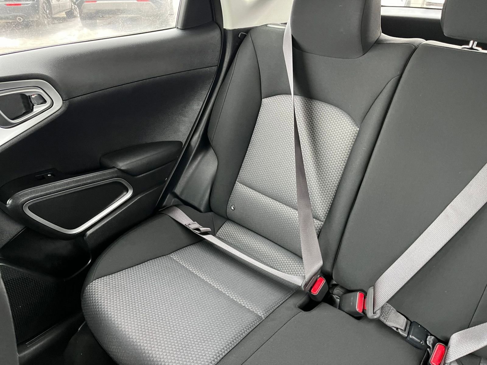 Used 2025 Kia Soul LX w/ LX Technology Package image 35