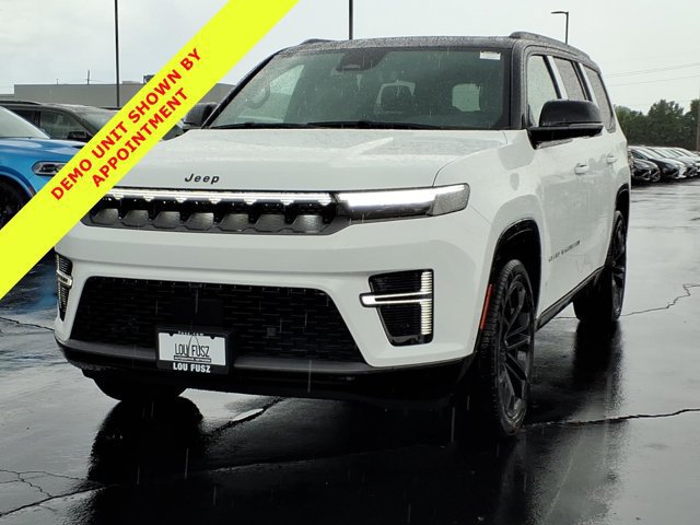 New 2026 Jeep Grand Wagoneer Summit w/ Premium Group III AWD/4WD image 2