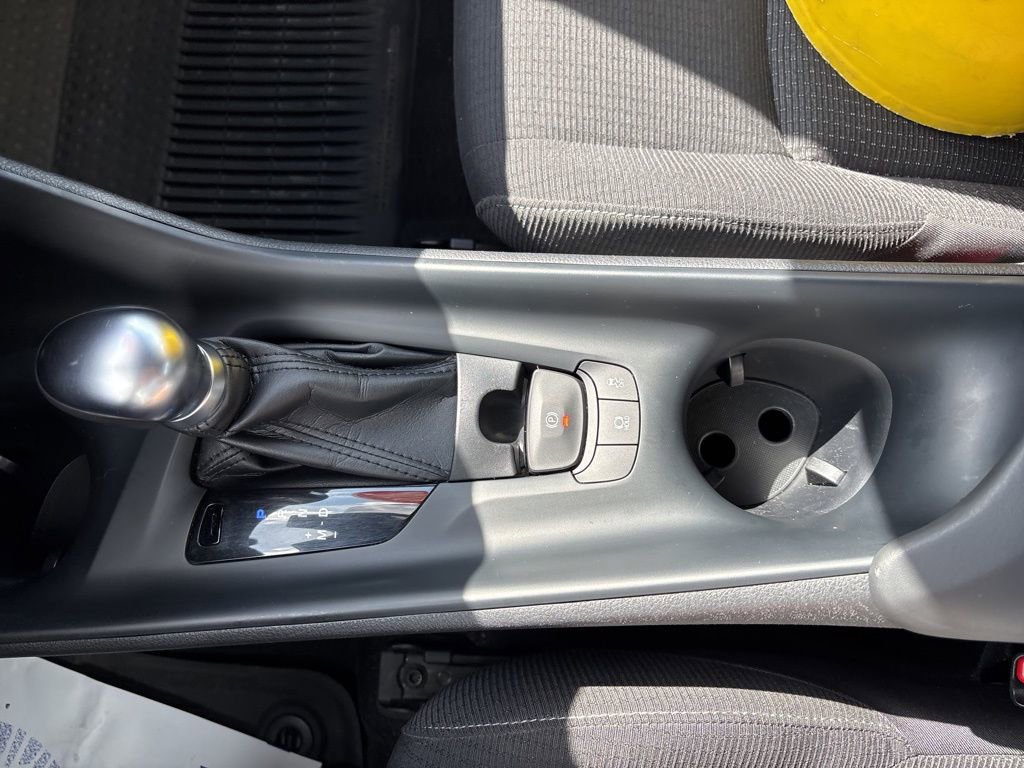 Used 2018 Toyota C-HR XLE image 35
