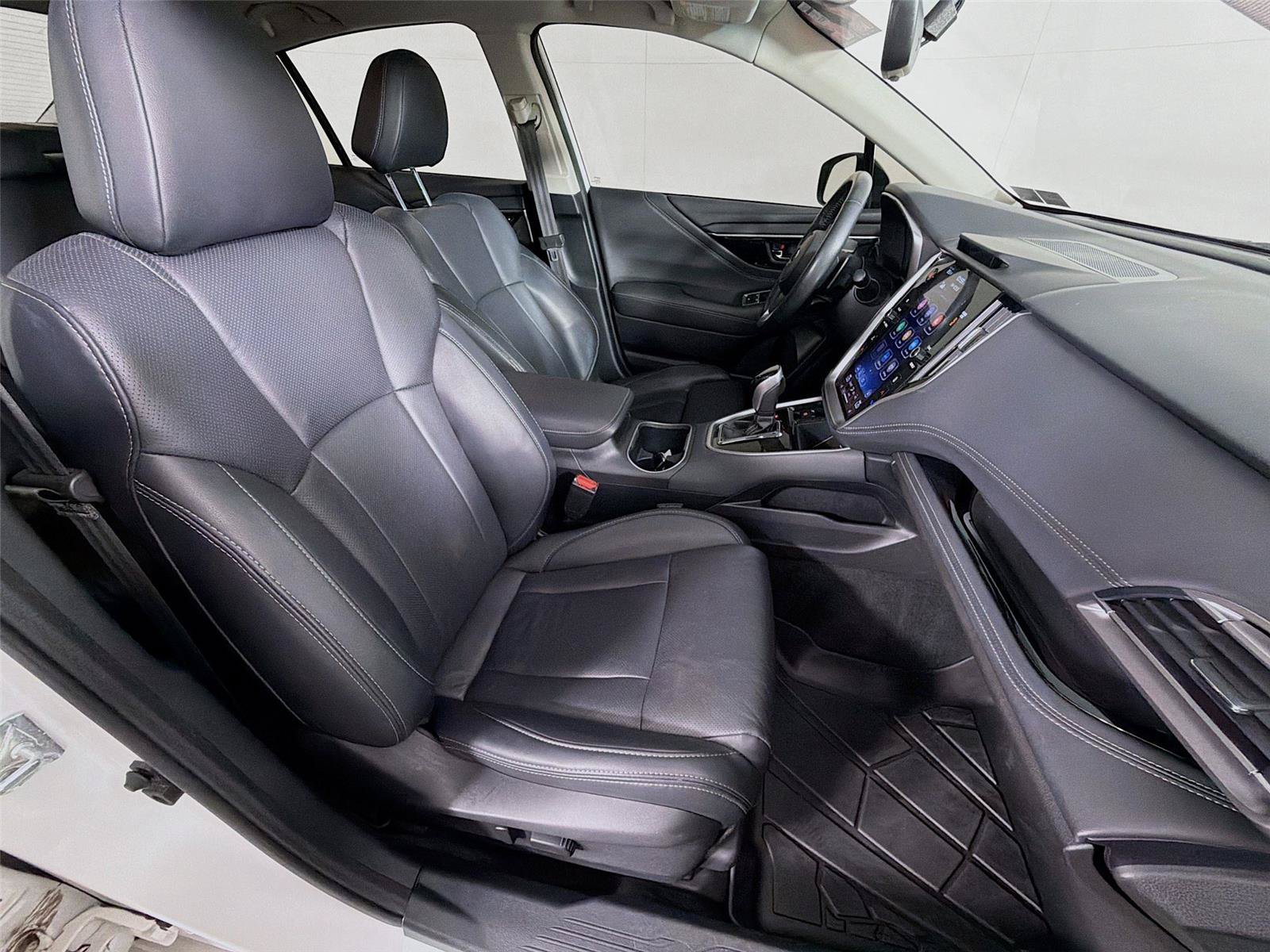 Used 2022 Subaru Legacy Limited AWD/4WD image 31
