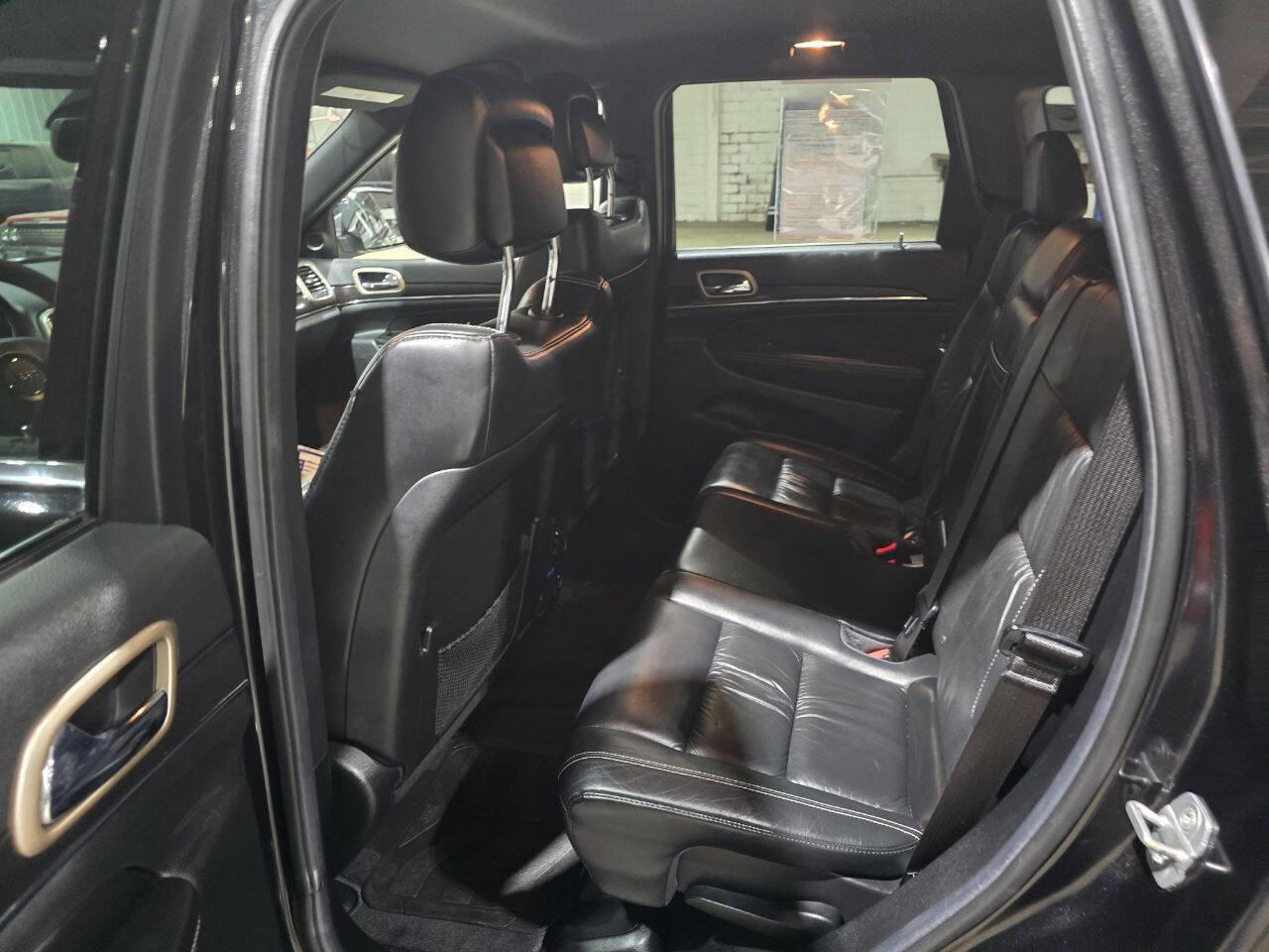 Used 2014 Jeep Grand Cherokee Limited AWD/4WD image 25