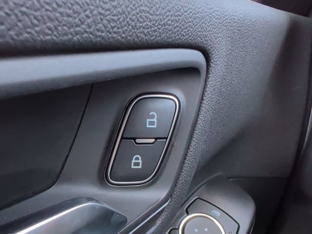 New 2026 Ford Escape SE image 29