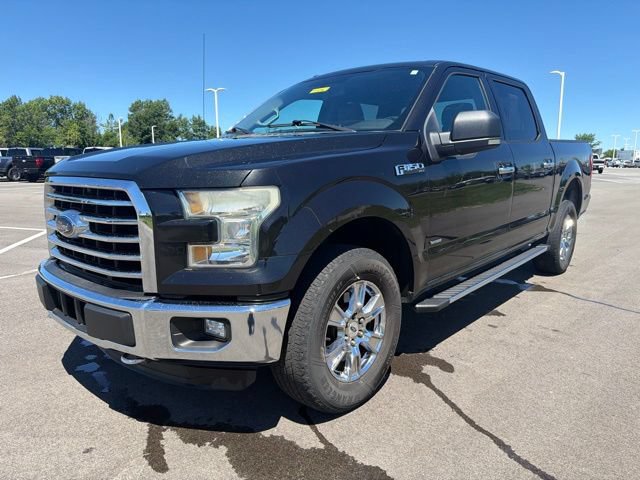 Used 2015 Ford F150 XLT w/ Equipment Group 301A Mid AWD/4WD image 2