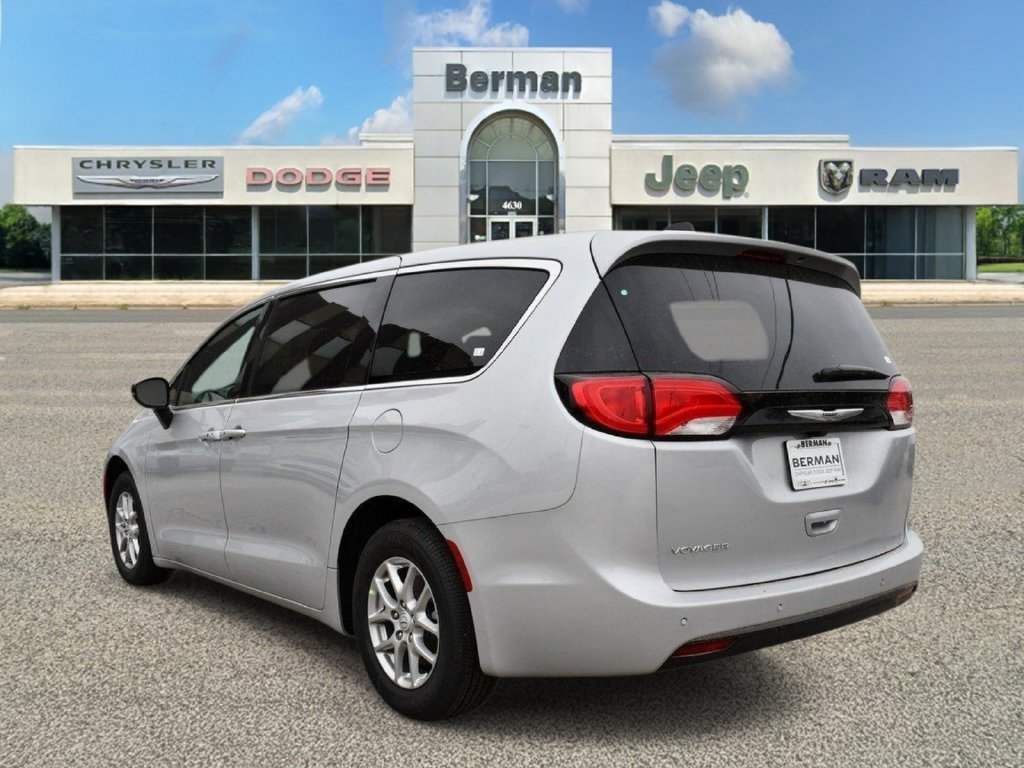 New 2026 Chrysler Voyager LX FWD image 6