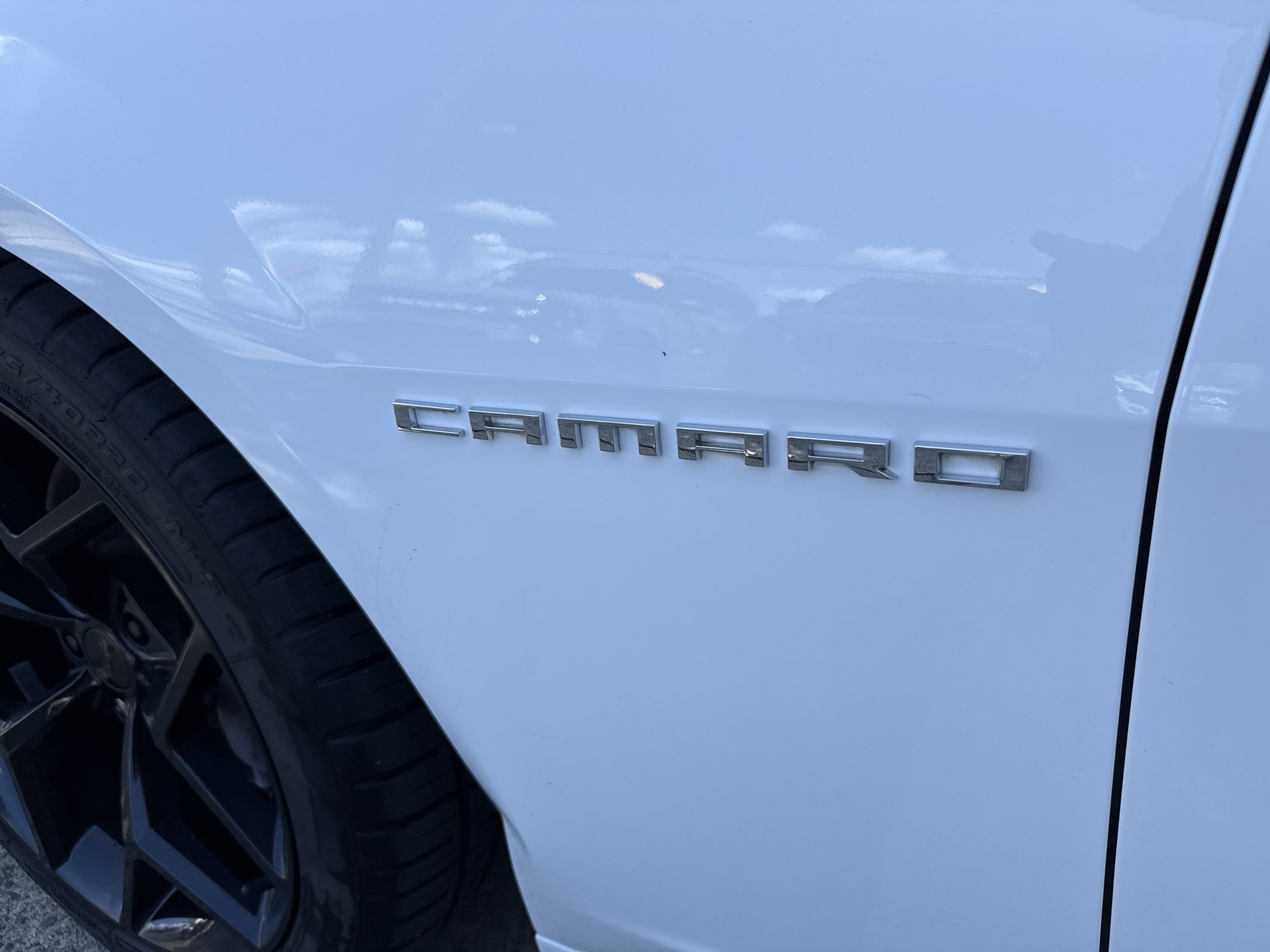 Used 2015 Chevrolet Camaro SS w/ Rear Vision Package RWD image 11