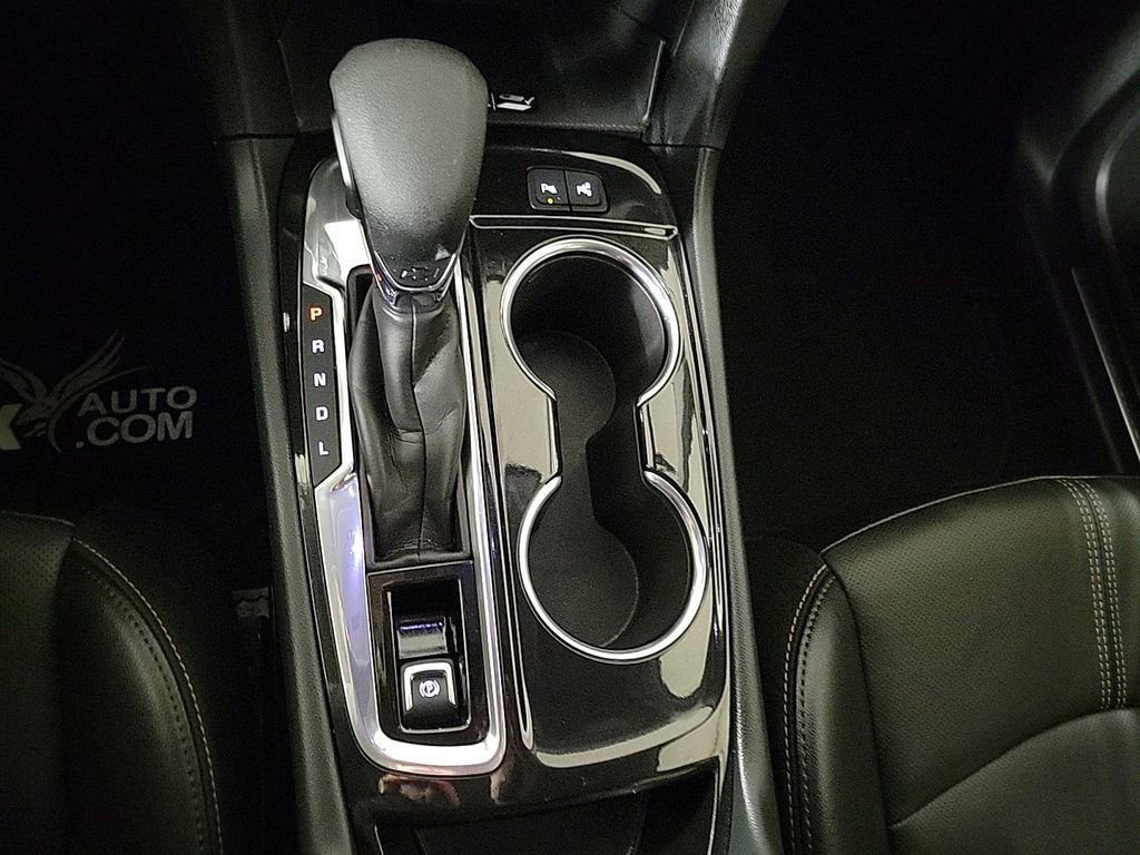 Used 2024 Chevrolet Equinox Premier image 10