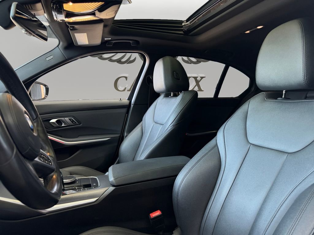 Used 2020 BMW M340i w/ Driving Assistance Package RWD image 9
